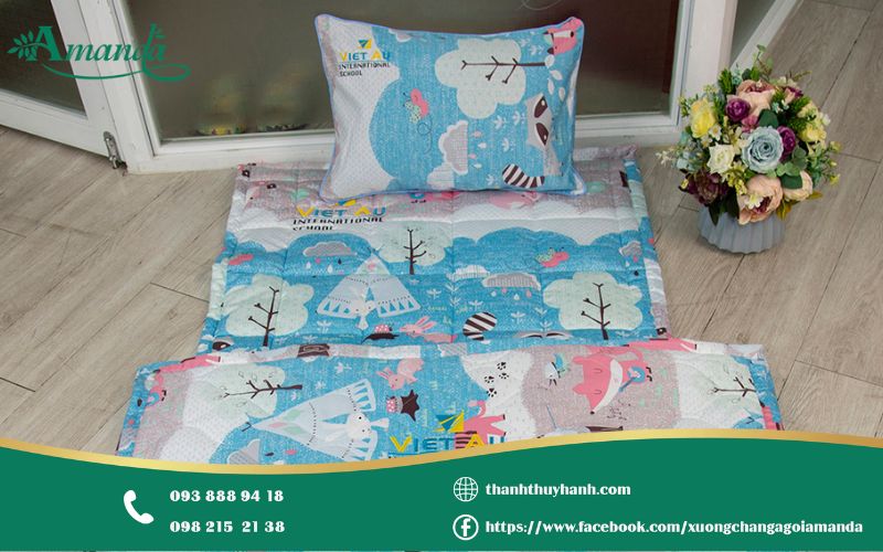 Bộ mền gối học sinh có họa tiết bắt mắt