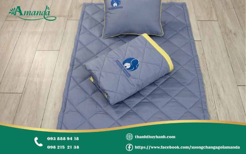 Nệm cho bé đi học được đặt may riêng theo yêu cầu của quý trường