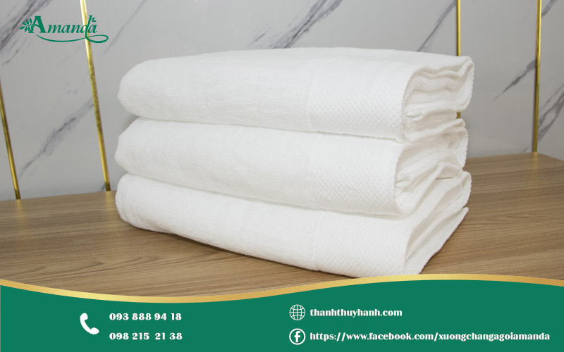 Thanh Thuý Hạnh không chỉ sản xuất các mẫu khăn cotton trắng tuyệt đẹp
