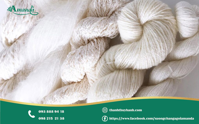 Khăn tắm cotton cao cấp được làm từ 100% sợi bông tự nhiên,