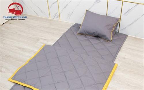 CHĂN GA TRẺ EM Ở TRƯỜNG NHƯ THẾ NÀO LÀ TỐT NHẤT CHO BÉ?