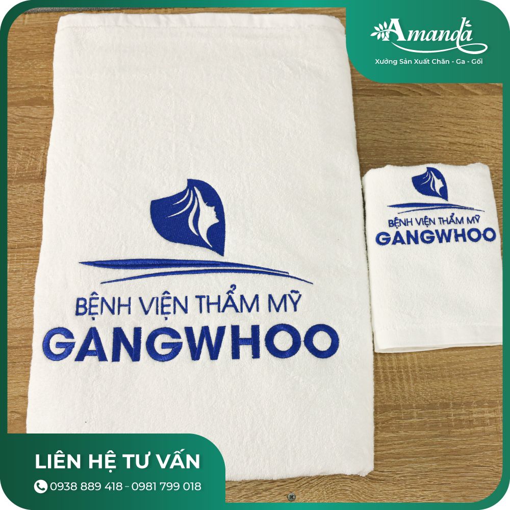 Thêu logo trên khăn